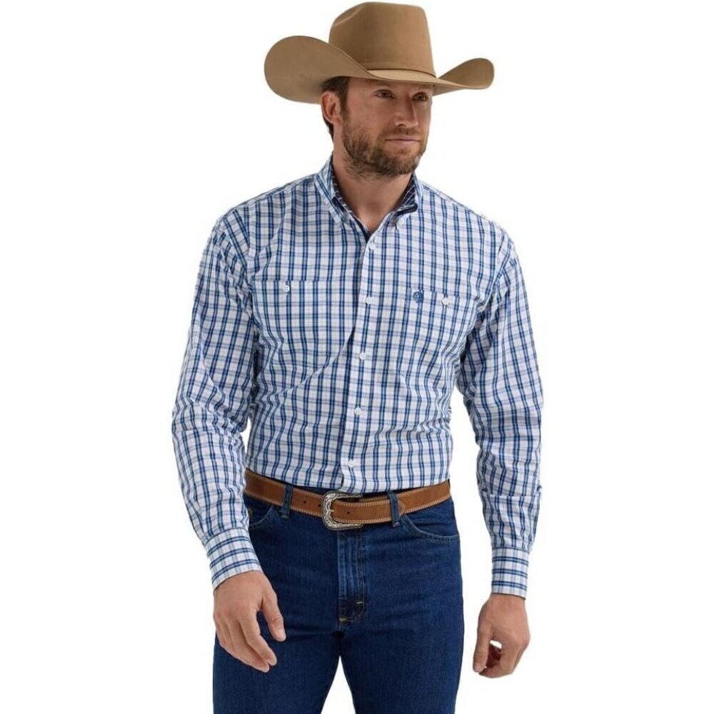 Wrangler Men's George Strait Relaxed Fit Plaid Button Shirt White/Blue